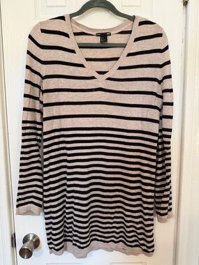 H&M Beige and Black Striped V-Neck Knit Tunic Sweater